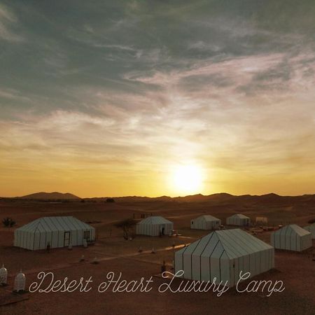 Desert Heart Luxury Camp Мерцуга Екстериор снимка