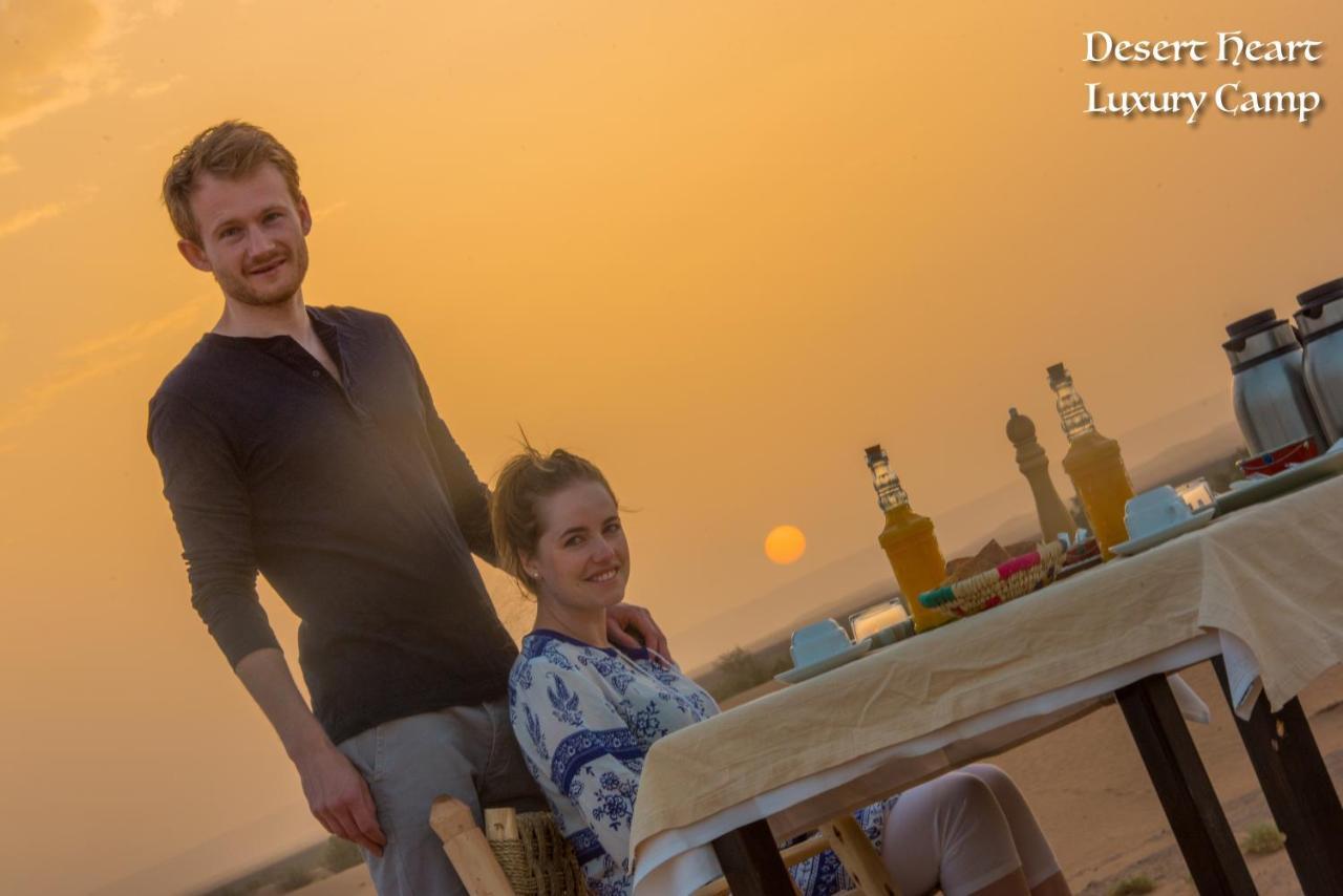 Desert Heart Luxury Camp Мерцуга Екстериор снимка