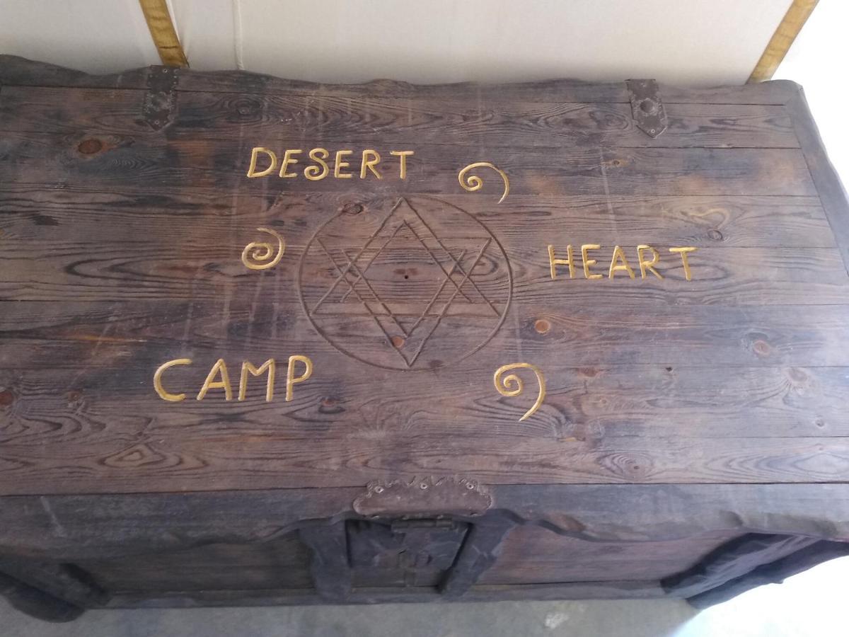 Desert Heart Luxury Camp Мерцуга Екстериор снимка